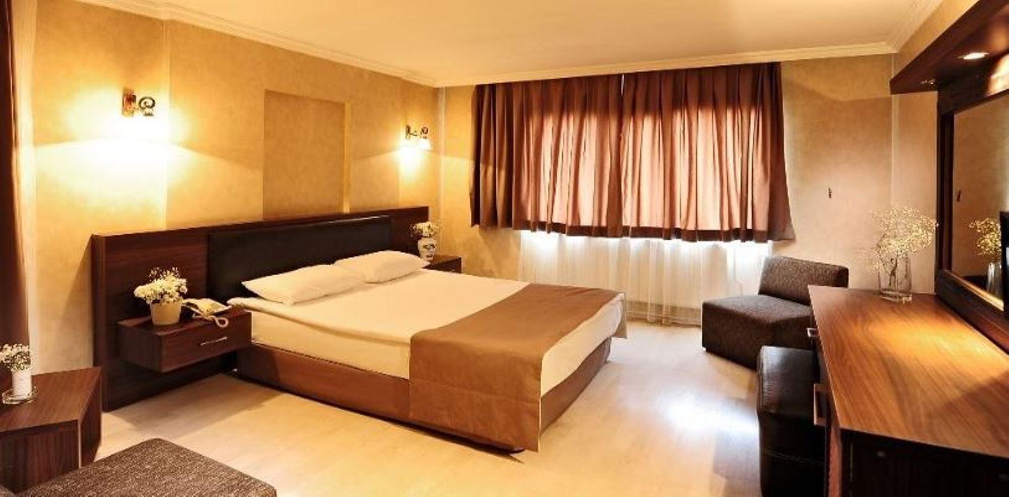Uestuen Hotel Alsancak İzmir Exteriér fotografie